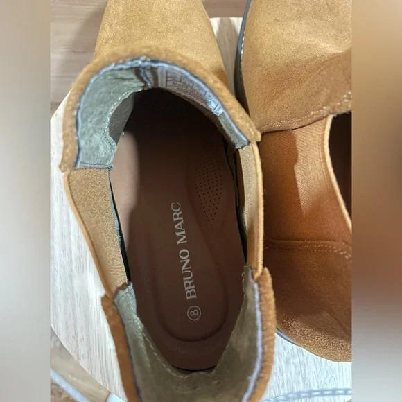 NWOT Bruno Marc Brown Suede Chelsea Boots Size 8 - Picture 3 of 7